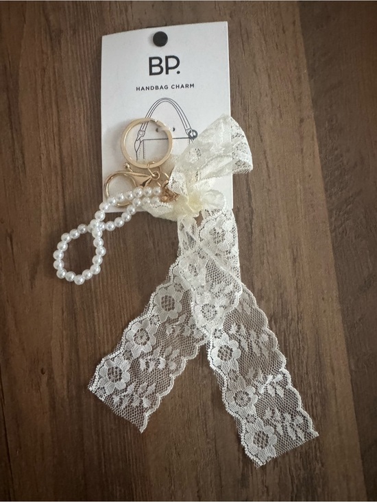 Accessories - bp Cream Lace & Pearl Handbag Charm